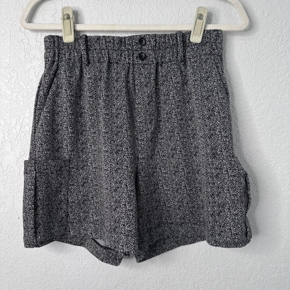 Toboggan White Label Womens Herringbone Knit Cargo Shorts Black White Size M